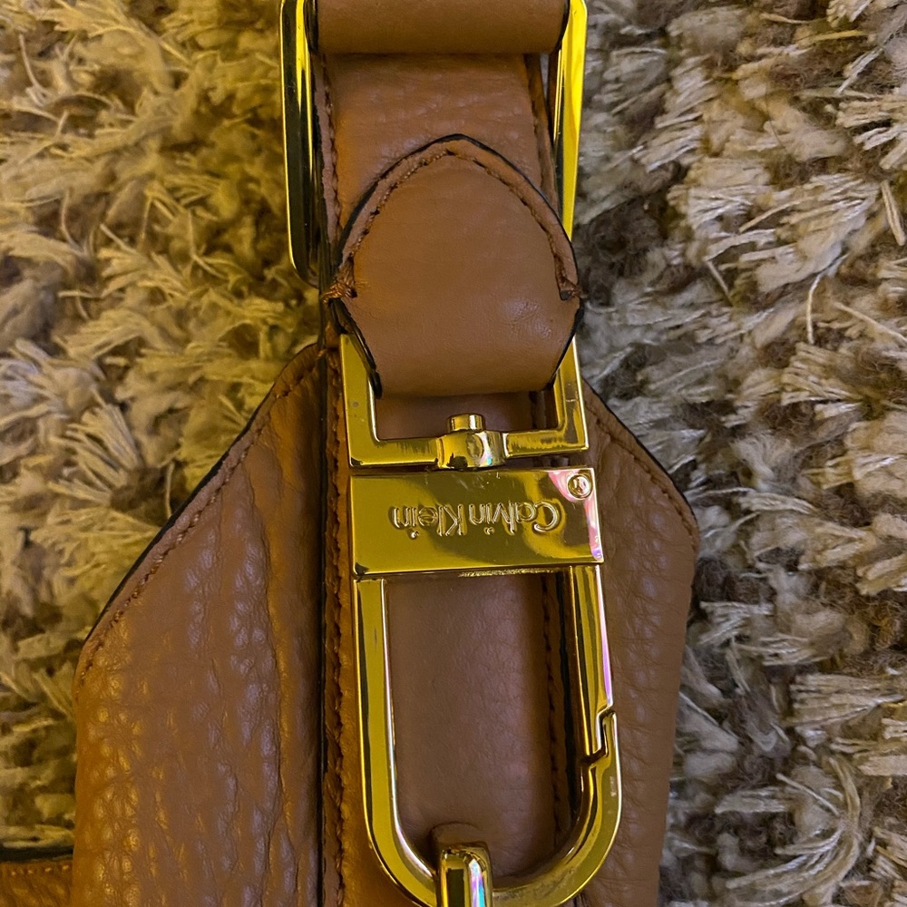 Handbag - Picture 2 of 4